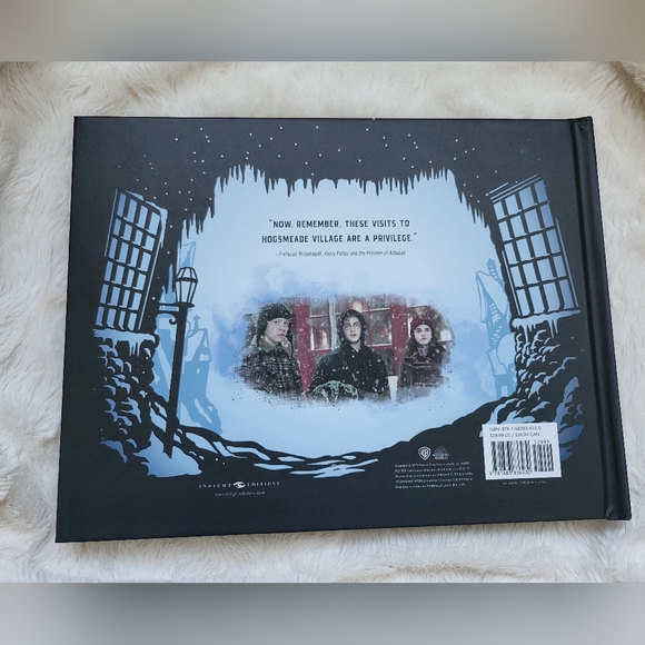 Harry Potter: Magical Places: A Paper Scene Book - Picture 2 of 9